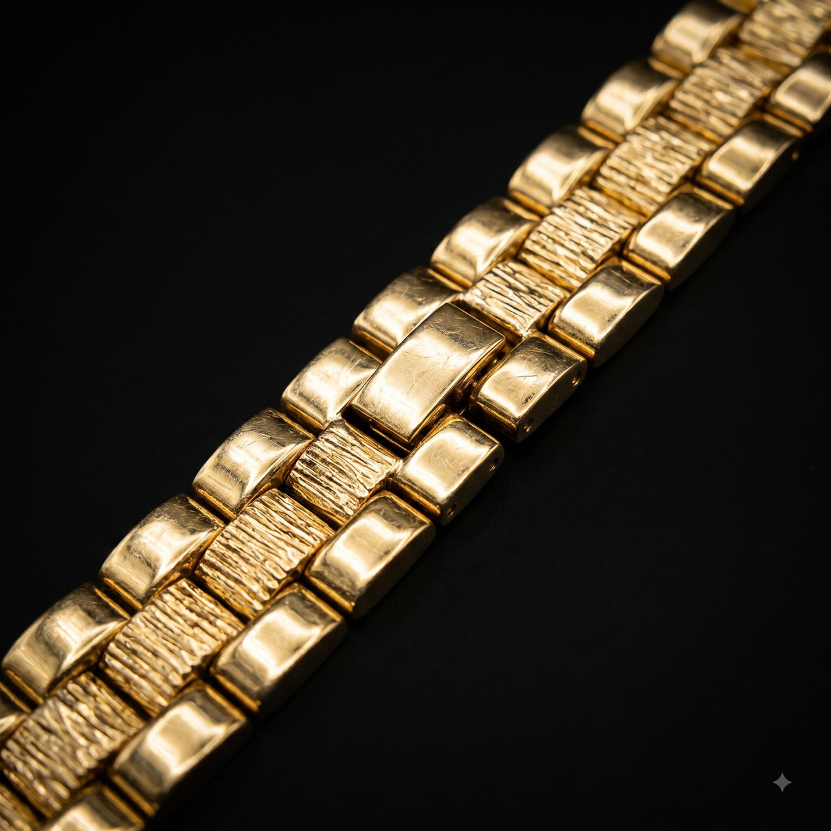 Double Layer Textured Link Bracelet | Length 8.3 inch | Width 12 mm