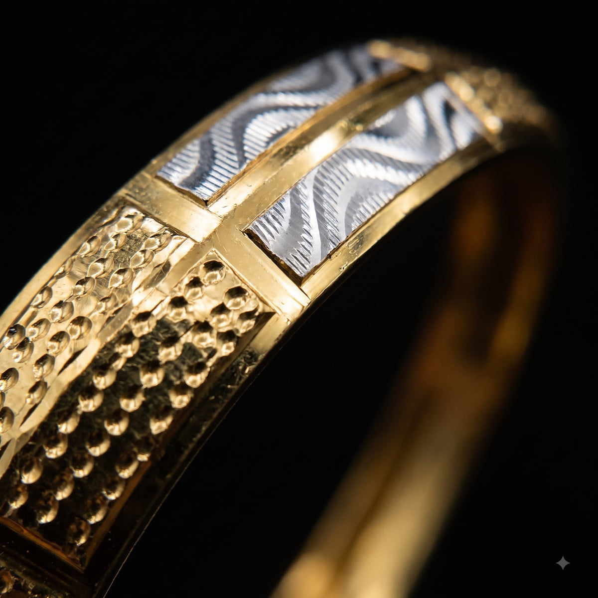 Gold & Silver-Tone Geometric Wave Pattern Kada