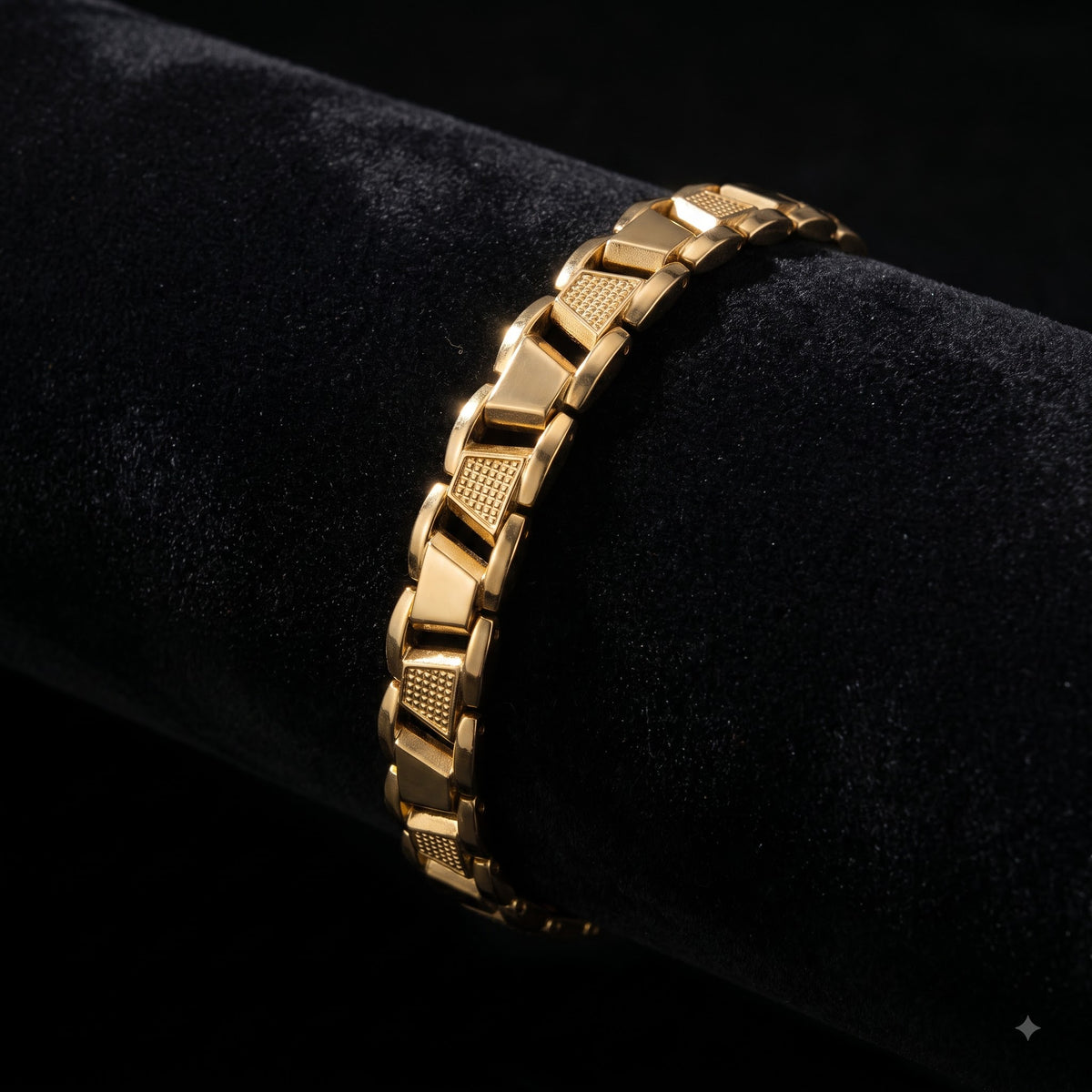 Geometric Textured Link Bracelet | Length 8.3 inch | Width 12 mm