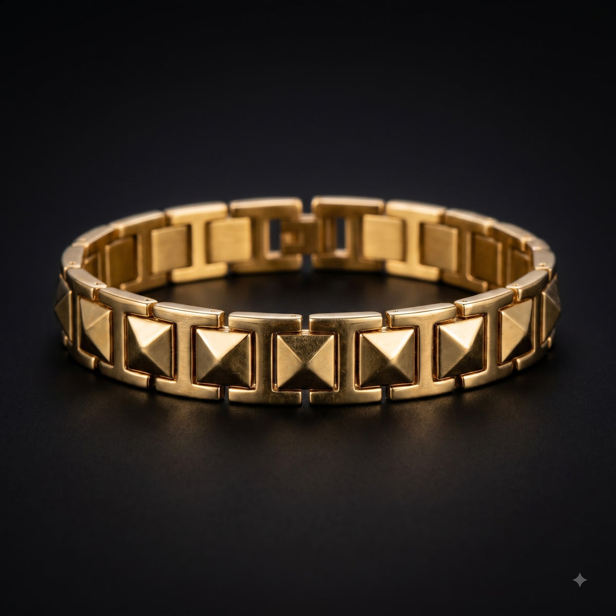 Geometric Link Bracelet for Men | Length 8.3 inch | Width 12 mm
